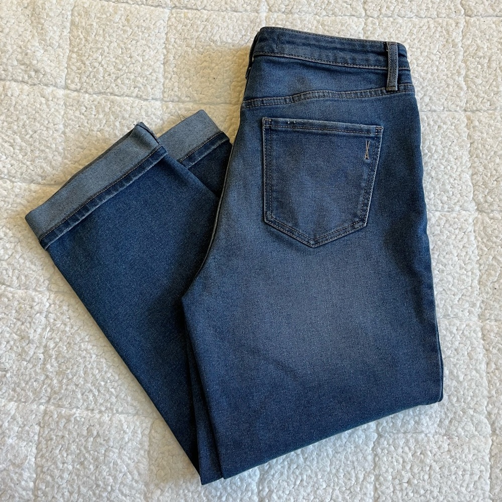 High Rise Straight Crop jeans - Picture 3 of 15